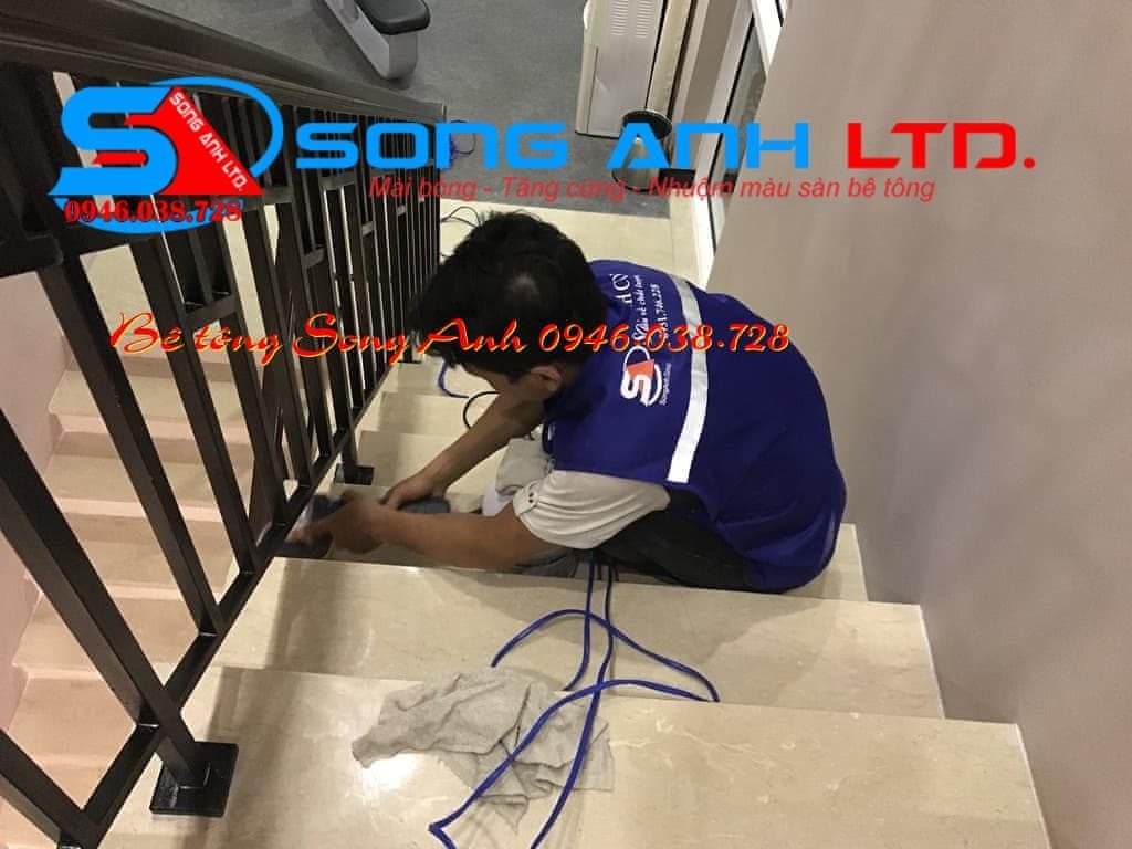 Đánh bóng cầu thang đá granite tại Đà Nẵng